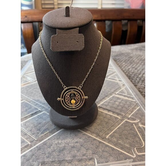 Harry Potter Jewelry Hermione Time Travel Magical HOURGLASS NECKLACE - Picture 5 of 6